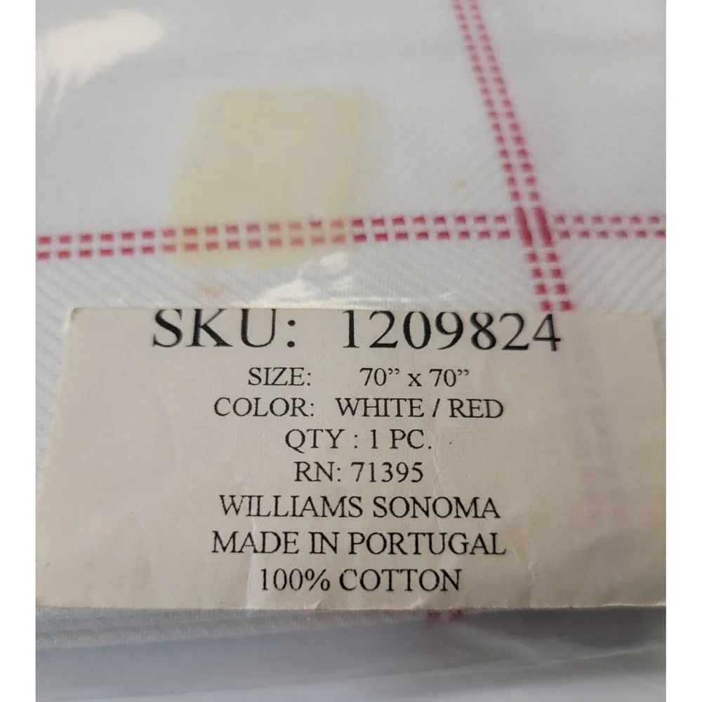 Williams Sonoma White & Red 100% Cotton 70